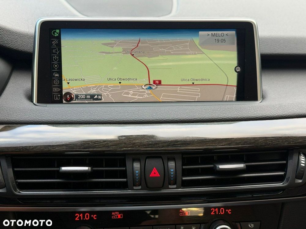BMW X5 xDrive35i Sport-Aut - 30