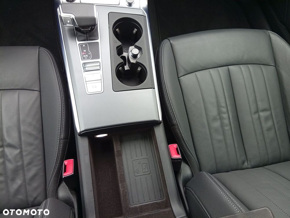 Audi A6 Avant - 38