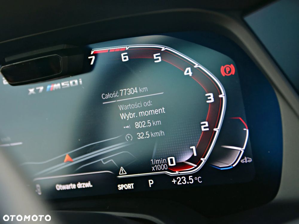 BMW X7 M50i sport - 40