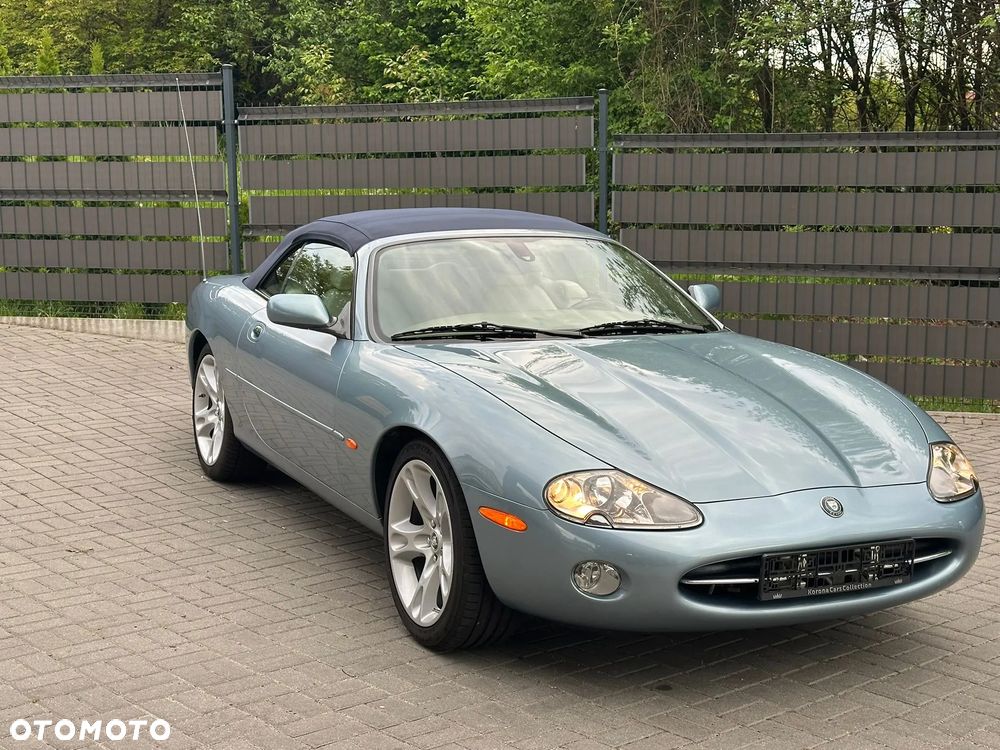 Jaguar XK8 - 5
