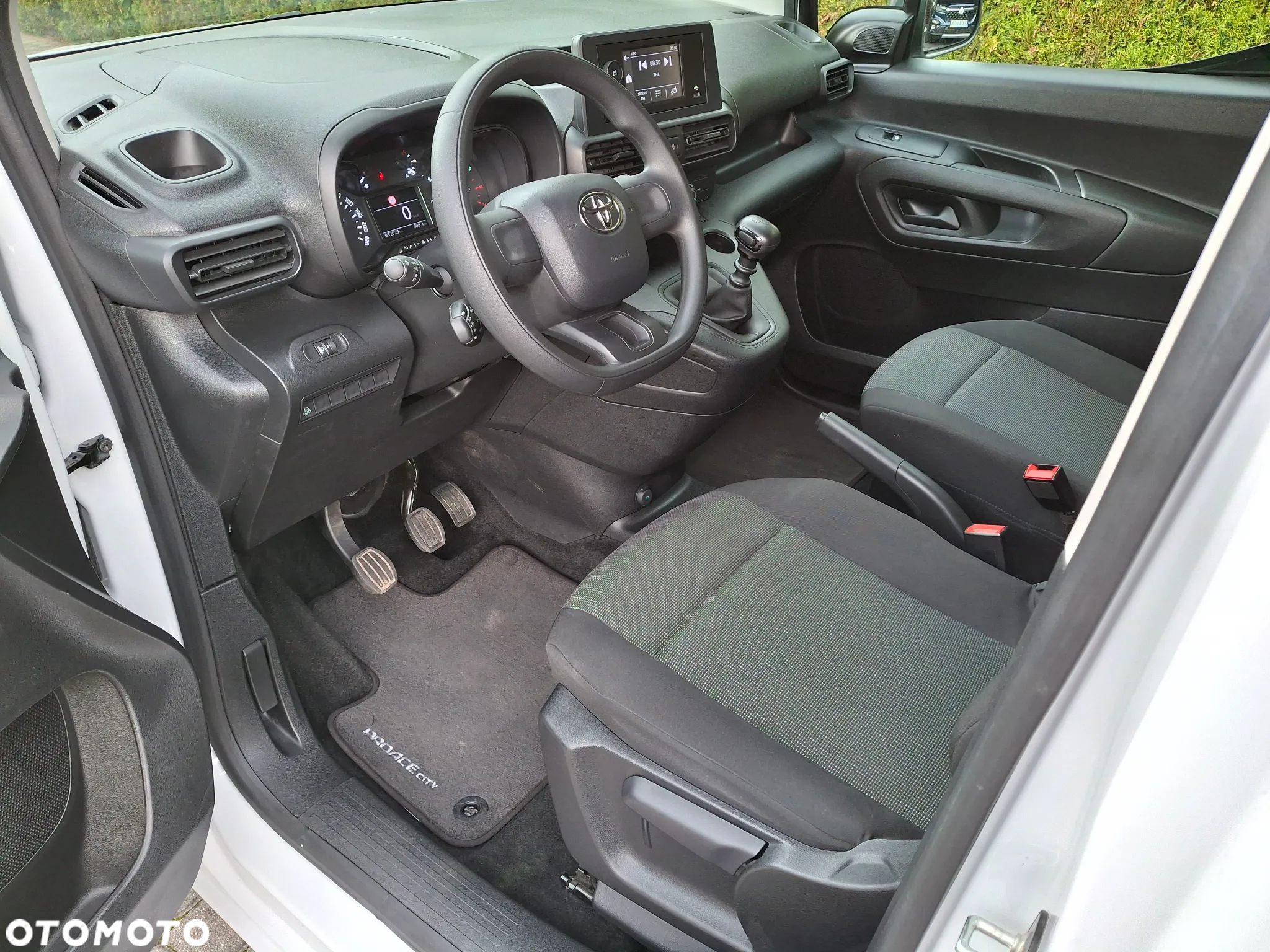 Toyota Proace City Verso 1.5 D-4D Business - 14