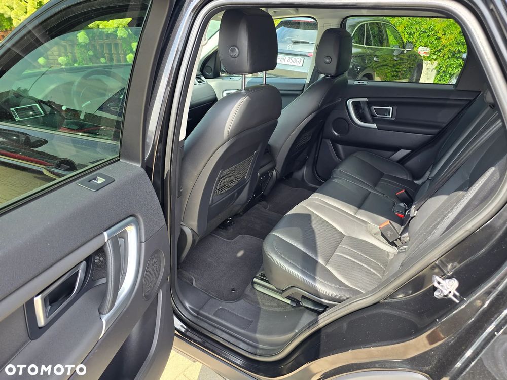 Land Rover Discovery Sport - 9