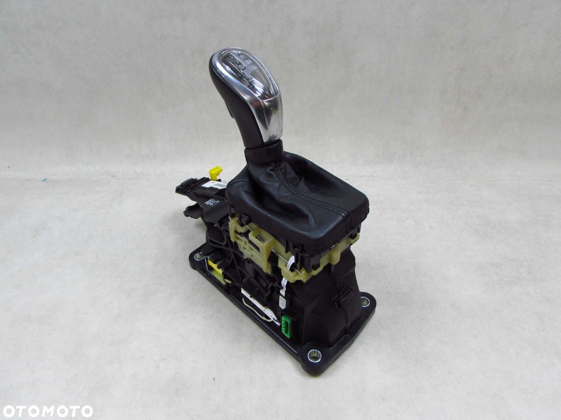 VOLVO S60 II V60 2.4 D5 AUTOMAT 10-18 WYBIERAK LEWAREK ZMIANY BIEGOW 31325216 - 2