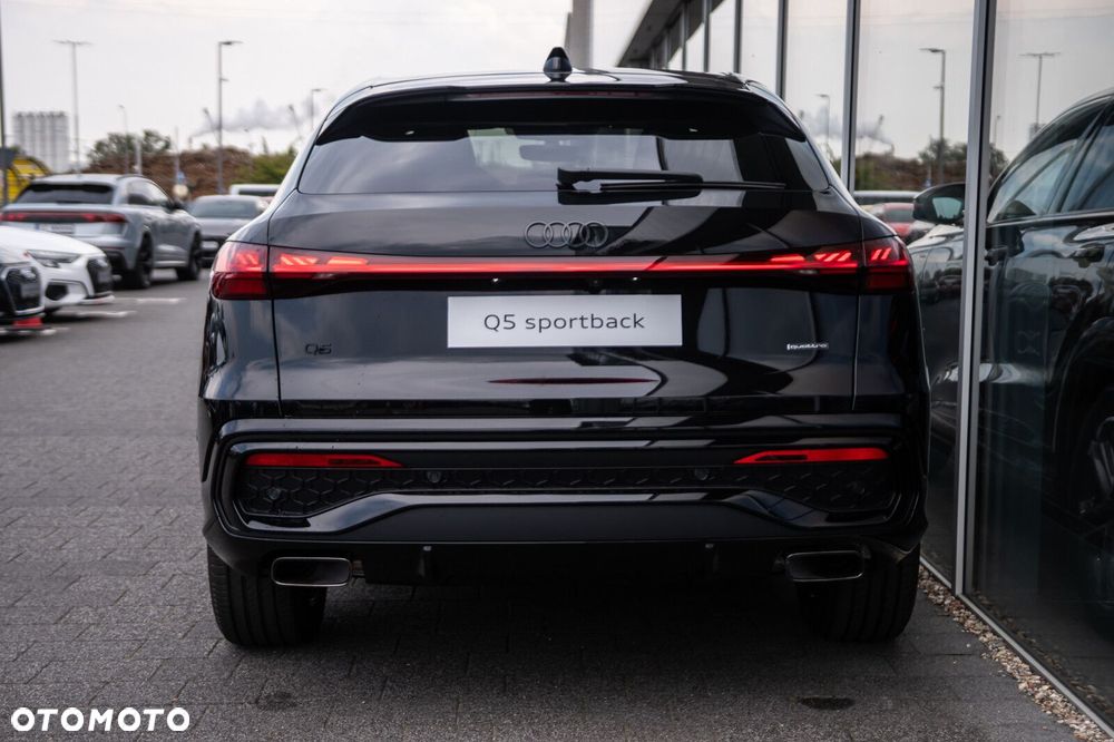 Audi Q5 Sportback - 5
