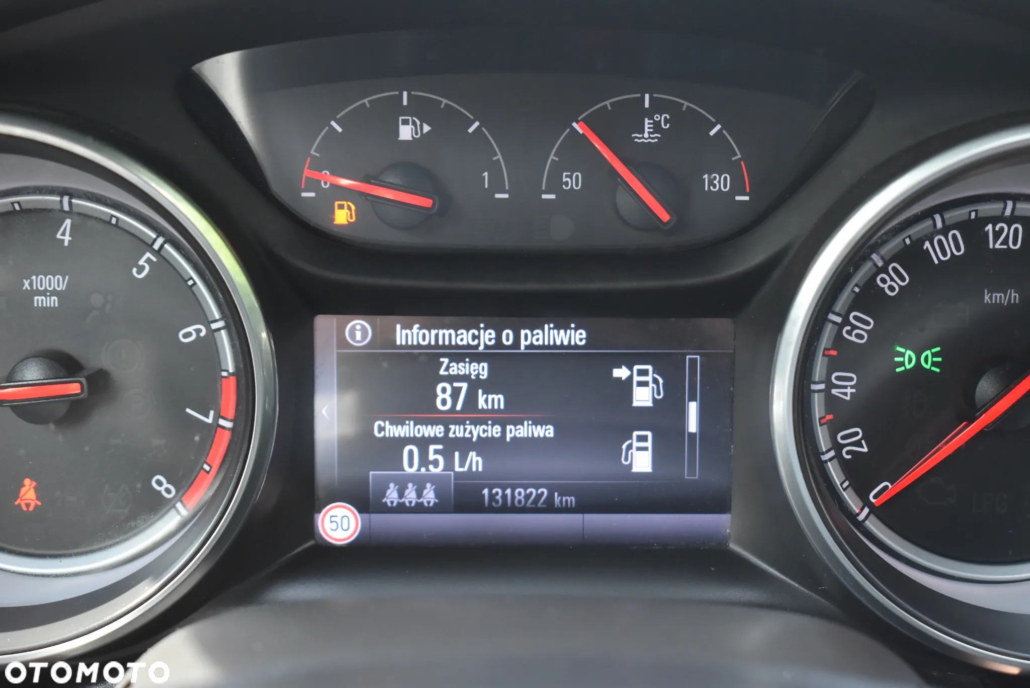 Opel Astra - 40