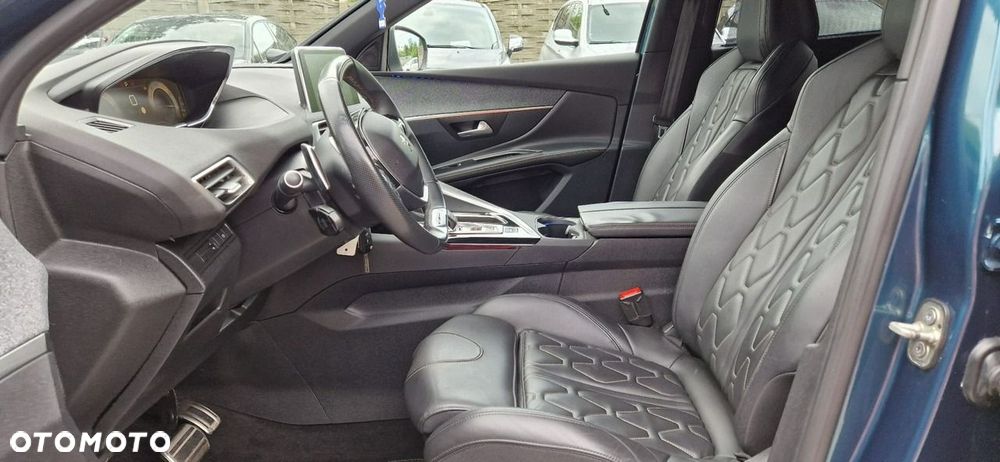 Peugeot 5008 - 16