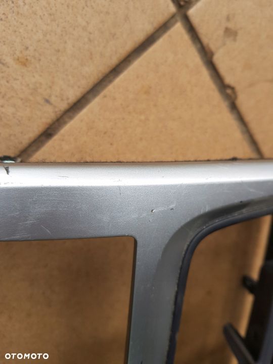 Kia Sportage II Ramka Radia - 6