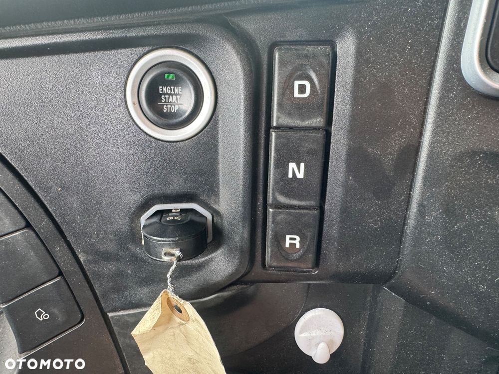 Iveco S-WAY 570 - 23