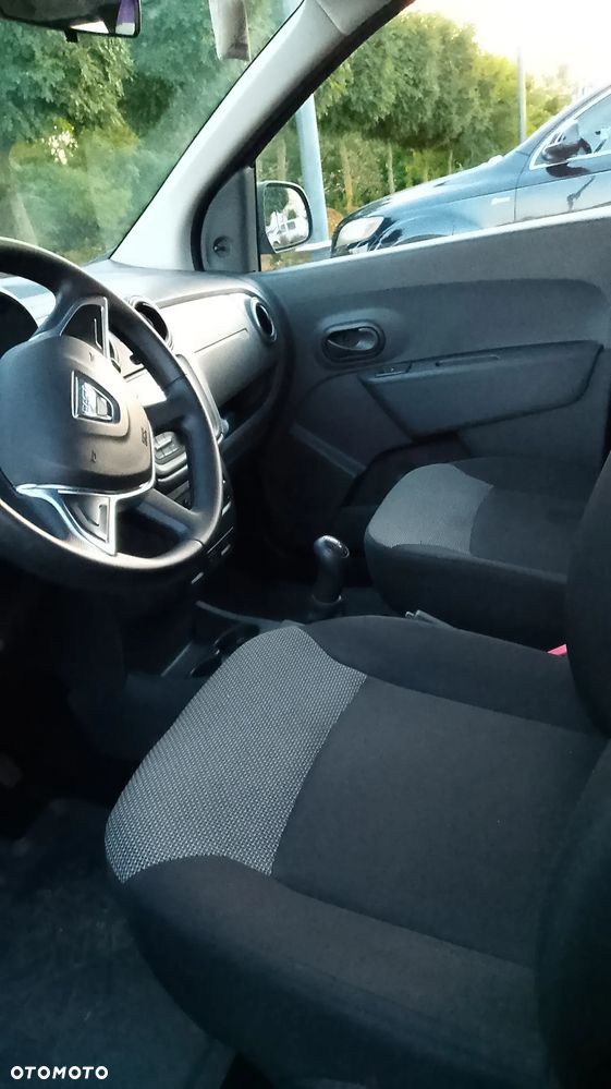 Dacia Lodgy 1.6 SCe Open S&S - 12