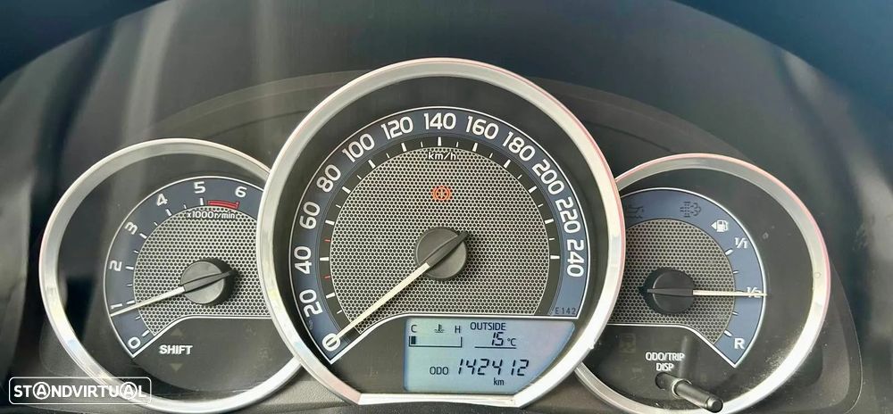 Toyota Auris 1.4 D-4D Comfort+J16+Navi - 12