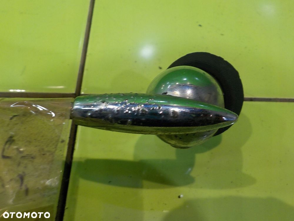 LANCIA BETA 2.0 B 83r COUPE 2D antena - 10