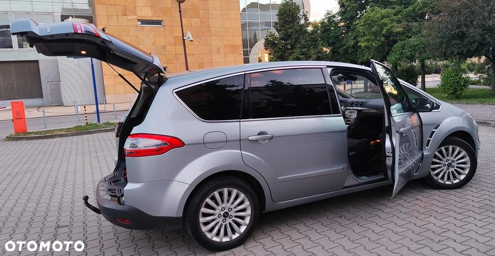 Ford S-Max 2010 photo 3