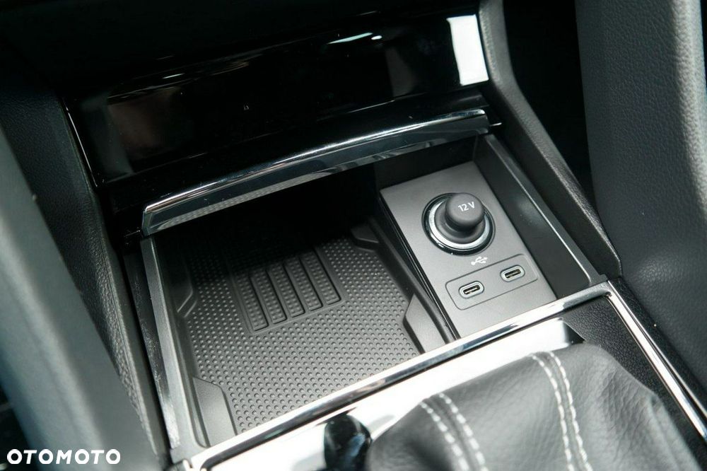 Skoda Karoq - 23