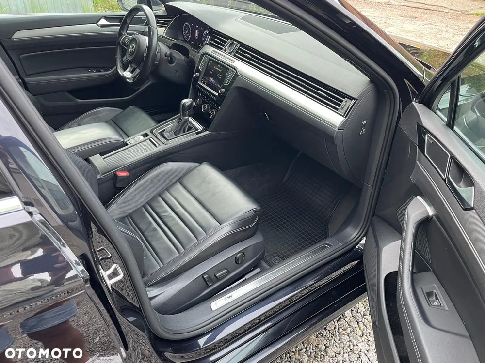Volkswagen Passat 2.0 TDI 4Mot Elegance DSG - 12