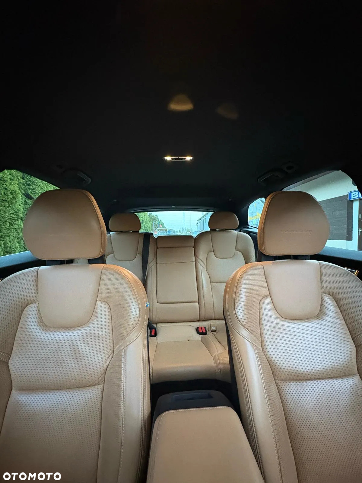Volvo XC 60 D5 AWD Inscription - 4