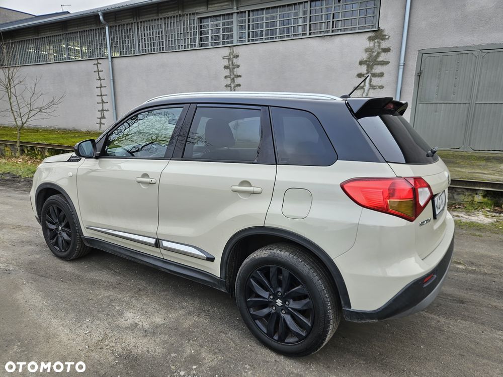 Suzuki Vitara 1.6 Premium 2WD - 14
