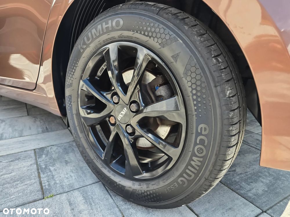 Hyundai i20 1.2 Fifa World Cup Edition - 23