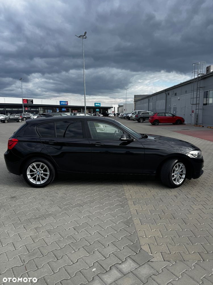 BMW Seria 1 116i - 5