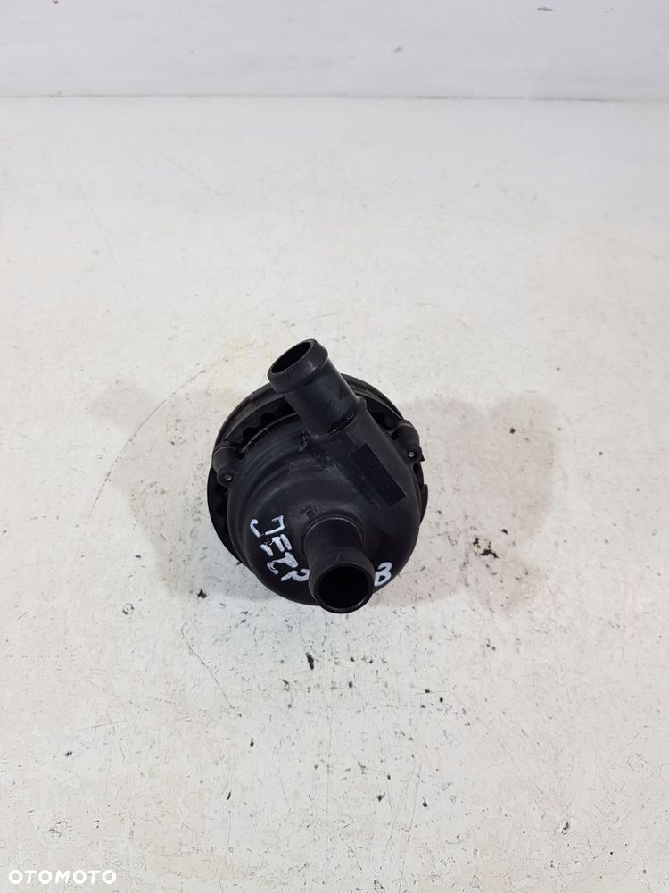 pompa obiegu wody 52076512 jeep renegade compass ii fiat 500x 1.3b - 2