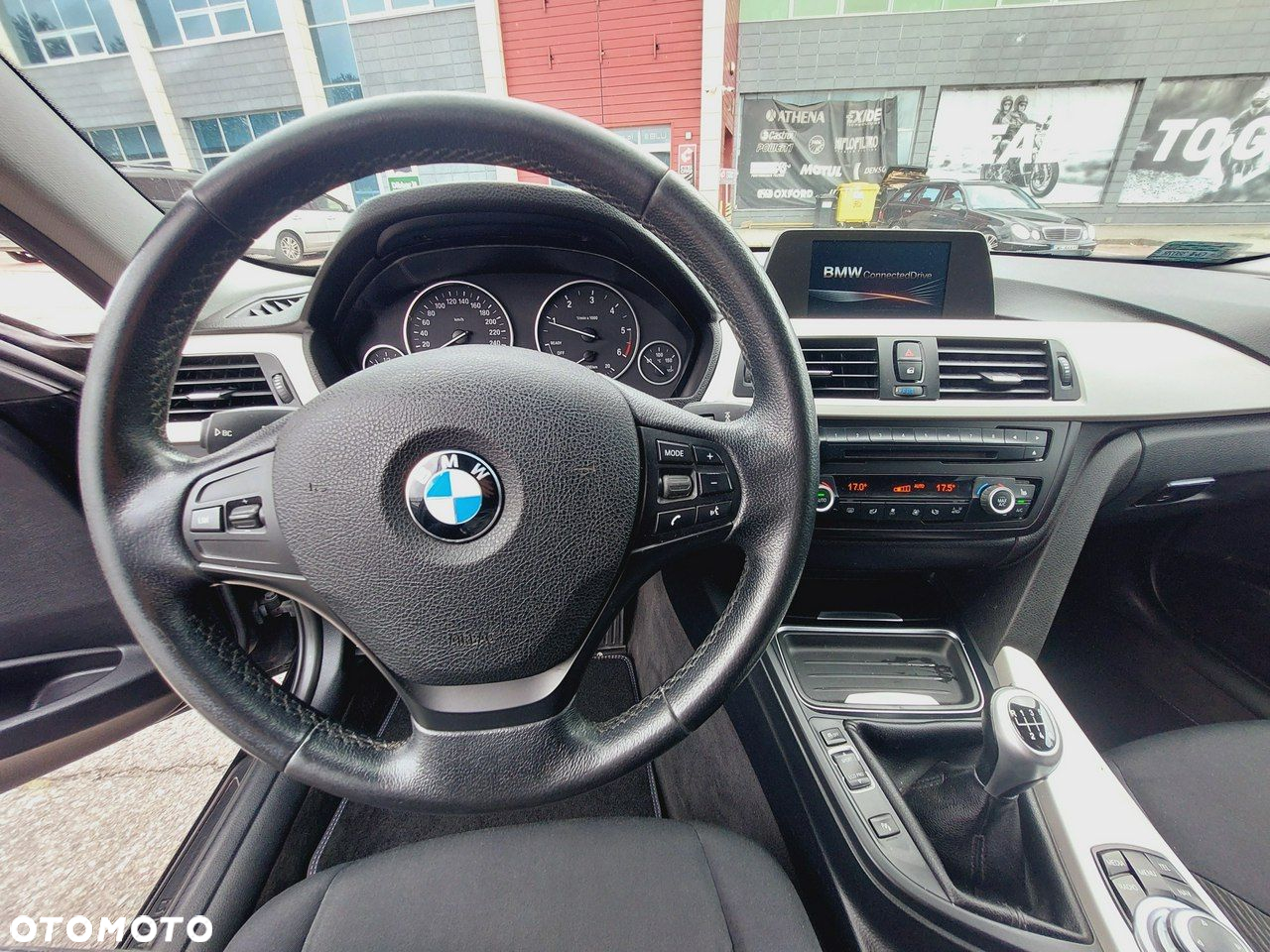 BMW Seria 3 316d - 8