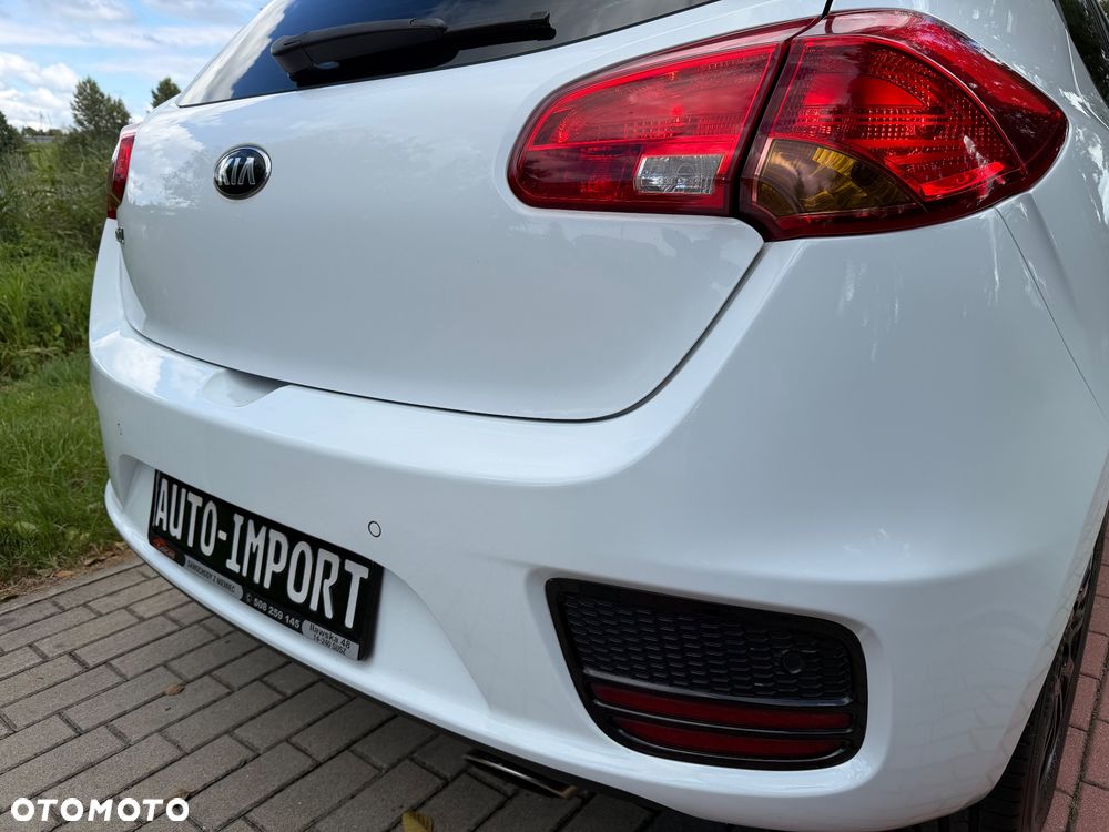 Kia Ceed 1.4 CVVT Dream Team Edition - 25