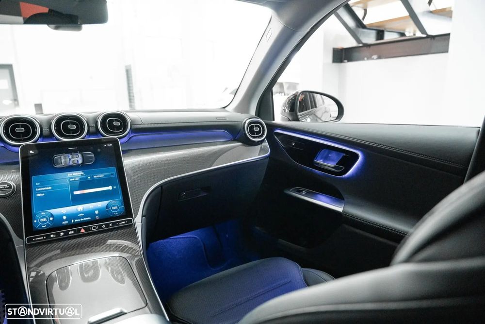 Mercedes-Benz GLC 300 de 4Matic - 23