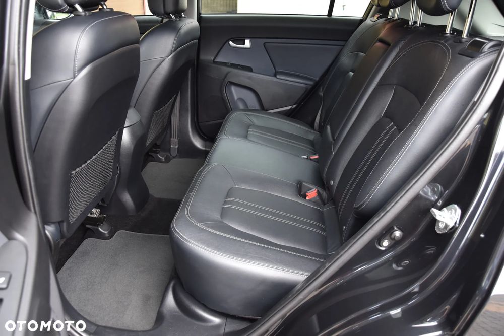 Kia Sportage 2.0 CVVT 2WD Spirit - 34