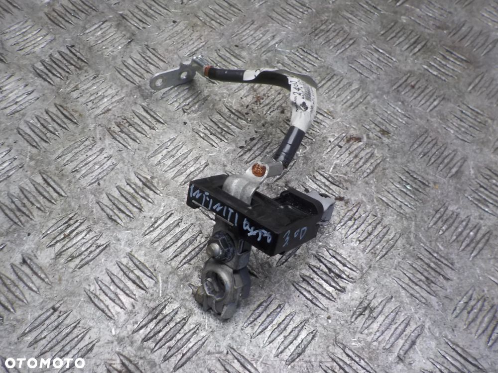 INFINITI QX50 KLEMA MINUSOWA 240801BU0A