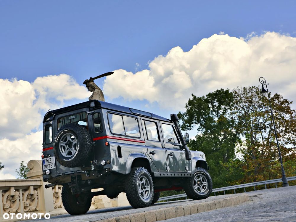 Land Rover Defender 2.5 TDI - 19