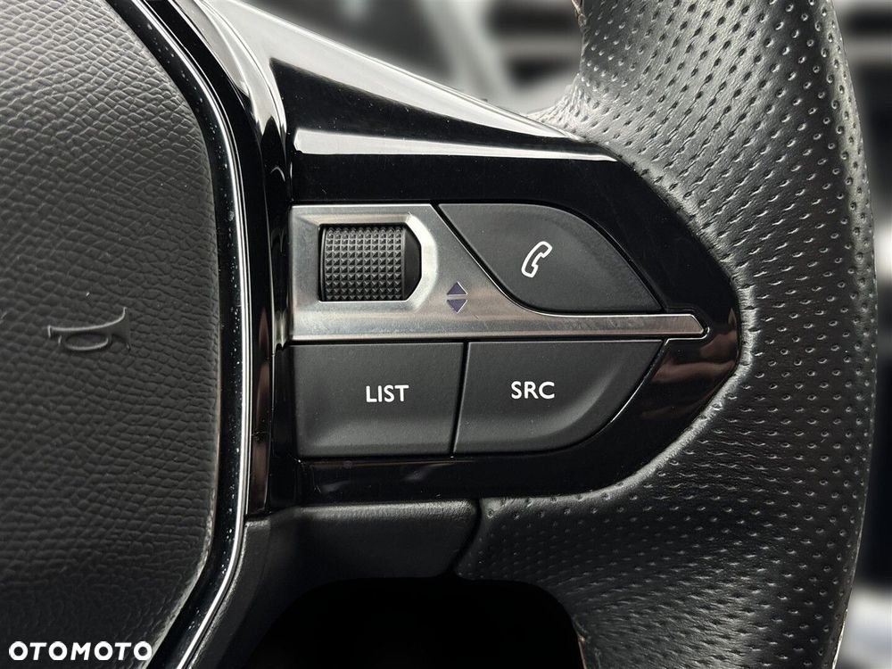 Peugeot 5008 1.6 PureTech GT Line S&S EAT8 - 18