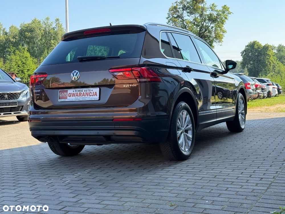 Volkswagen Tiguan - 11