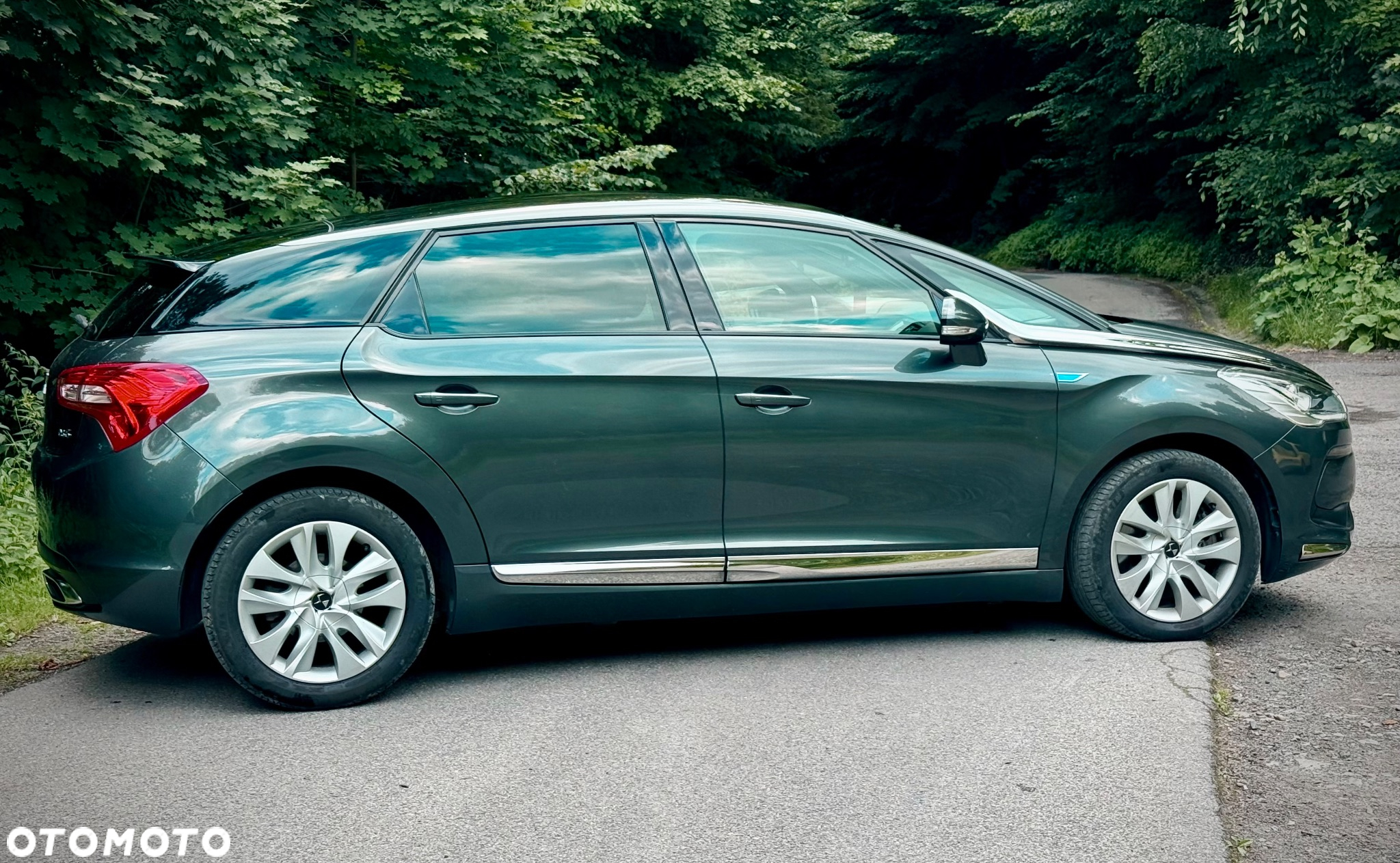 DS Automobiles DS 5 - 5