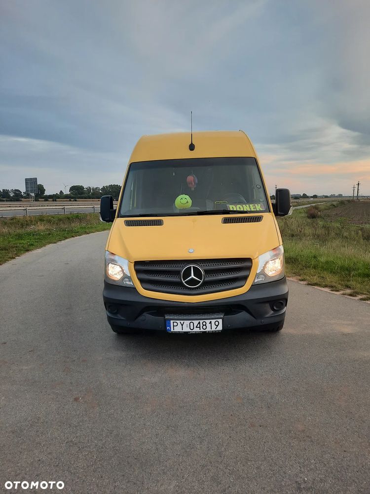 Mercedes-Benz Sprinter - 4