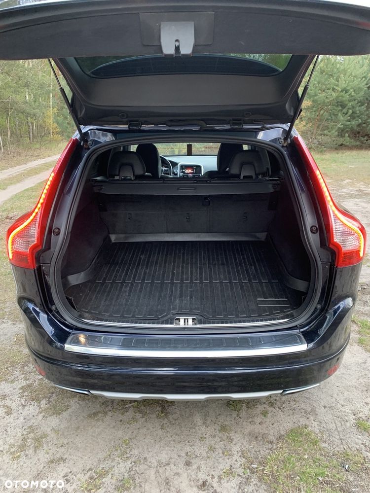 Volvo XC 60 T5 Geartronic Momentum - 14