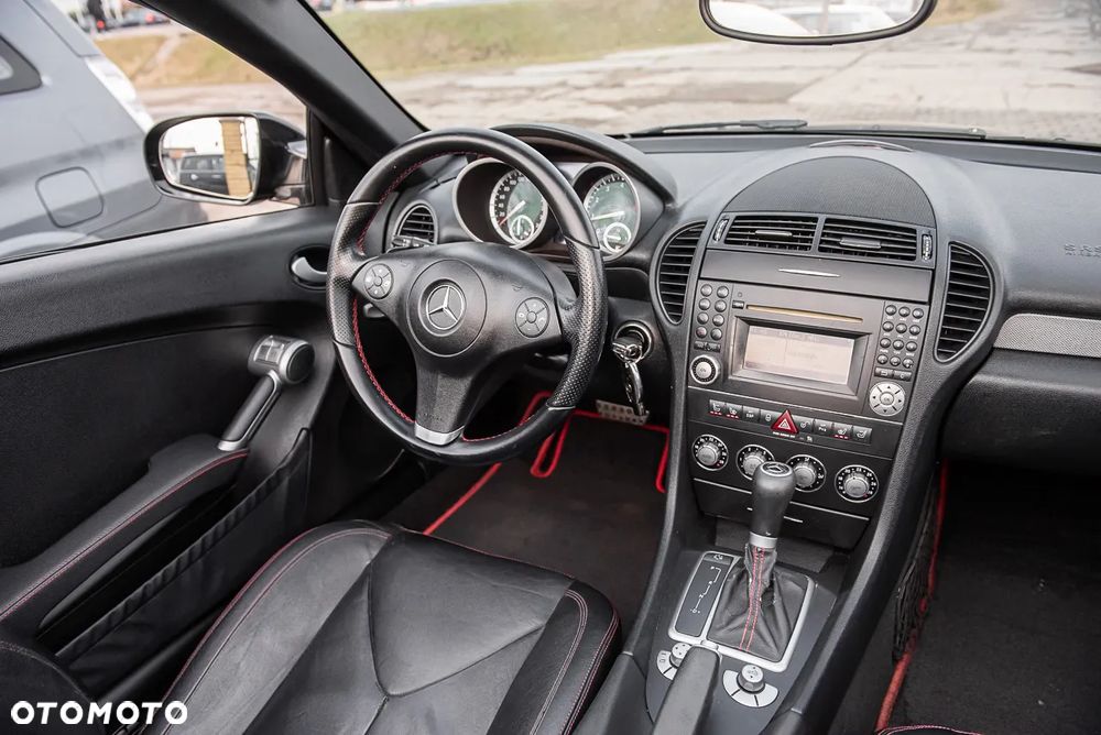 Mercedes-Benz SLK - 24