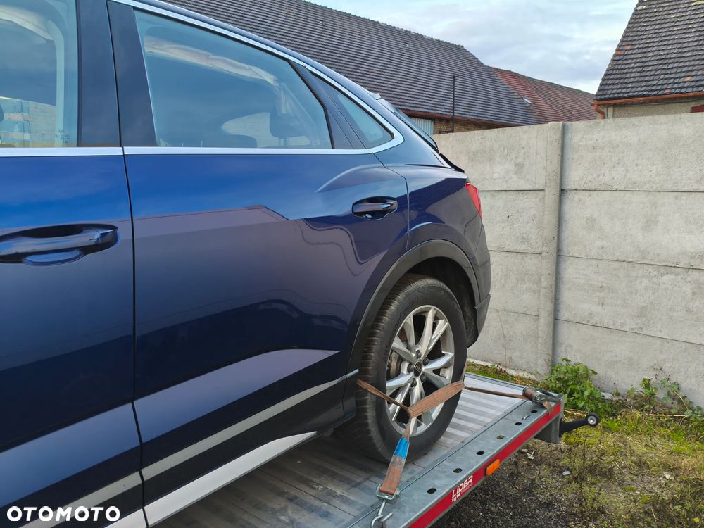 Audi Q3 Sportback 35 TDI S-Line S tronic - 2