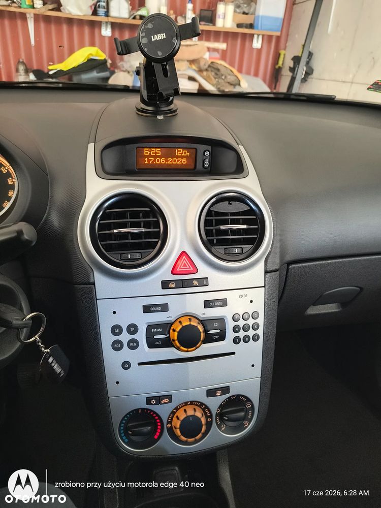 Opel Corsa - 9