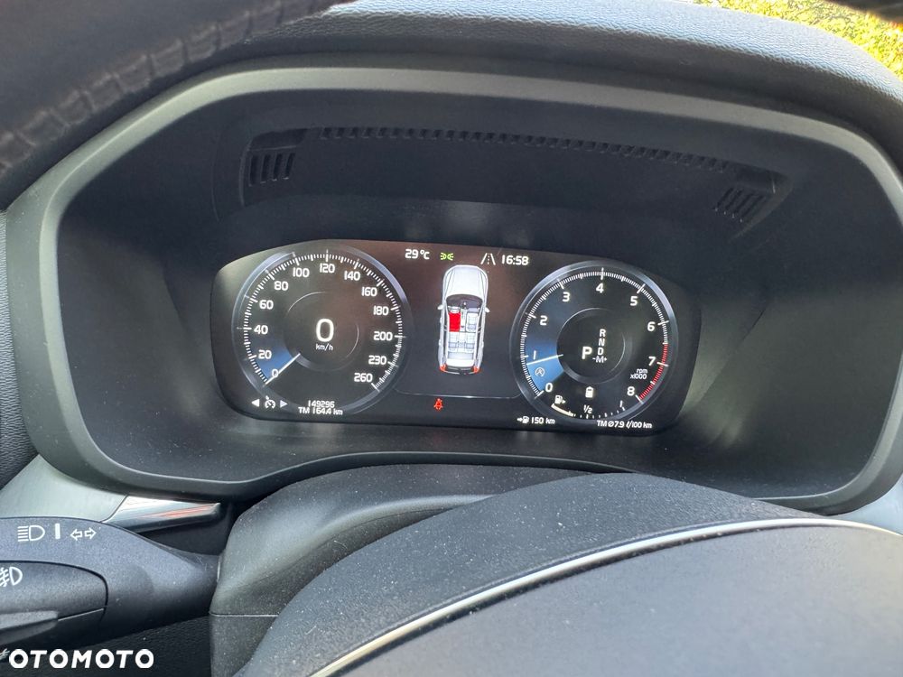 Volvo XC 60 B4 B Geartronic Momentum Pro - 21