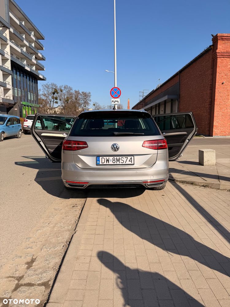 Volkswagen Passat - 10