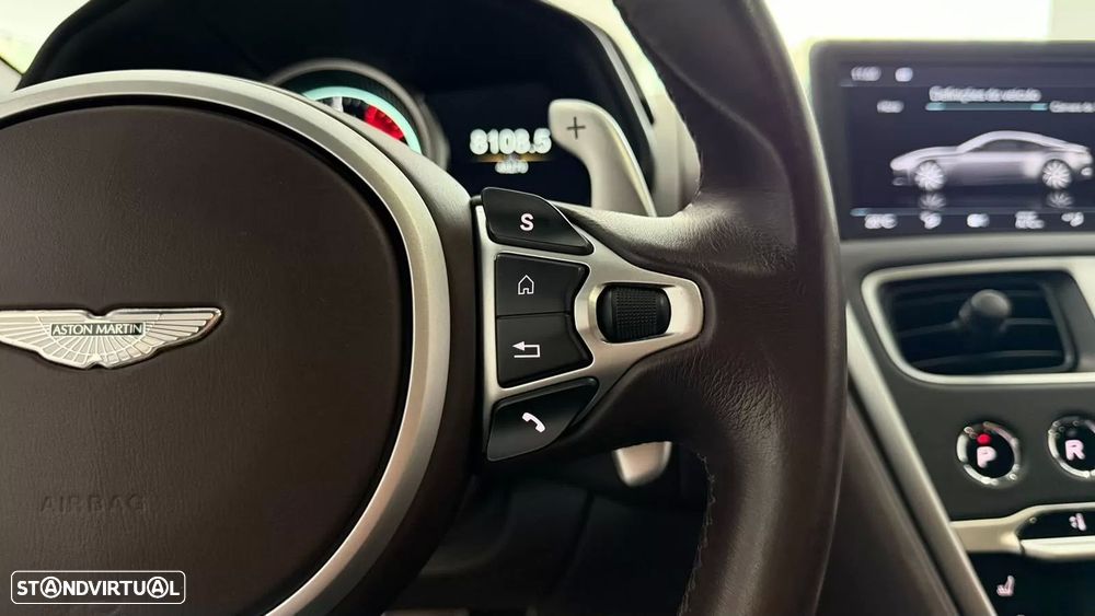 Aston Martin DB11 Coupé V8 Auto - 27