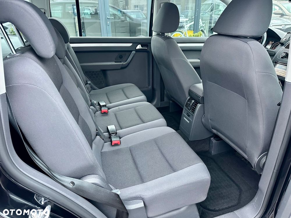 Volkswagen Touran 1.6 TDI DPF BlueMot Trendline - 22