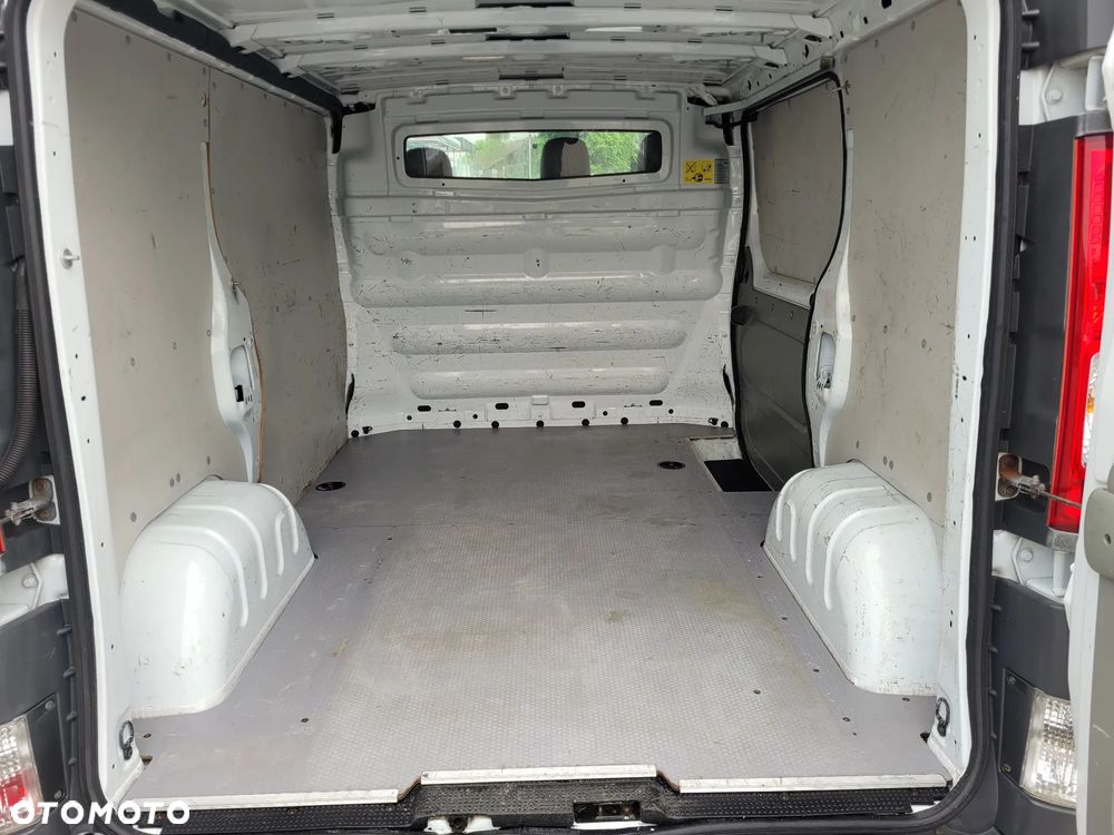 Opel VIVARO - 12