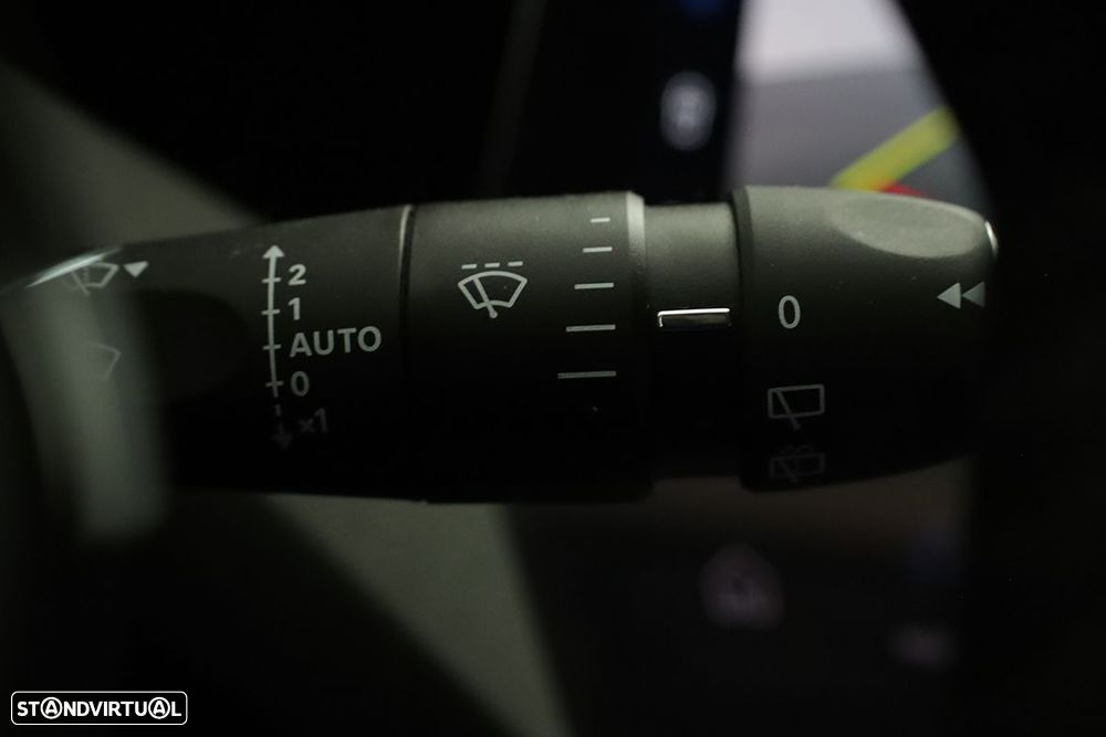 Peugeot 308 SW 1.6 Hybrid Allure e-EAT8 - 18