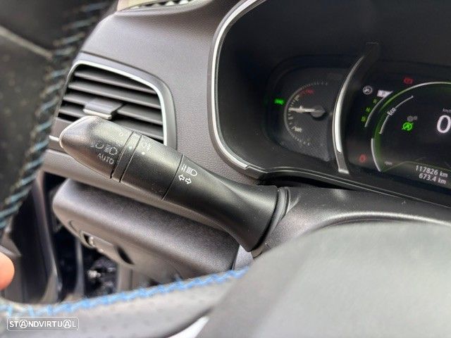 Renault Mégane Sport Tourer 1.2 TCE GT Line EDC - 21