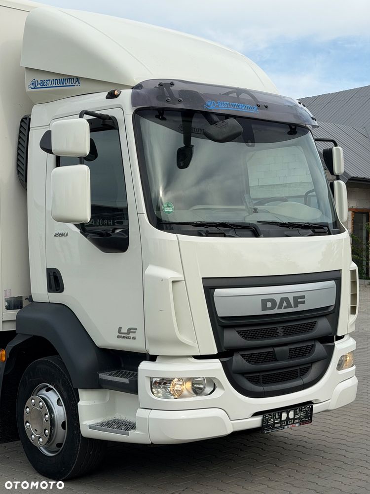 DAF LF 280 / KONTENER / WINDA / AUTOMAT / 18 EUROPALET / EURO 6 / 490 TYŚ KM / 8 990 KG ŁADOWNOŚCI / 2016 - 18
