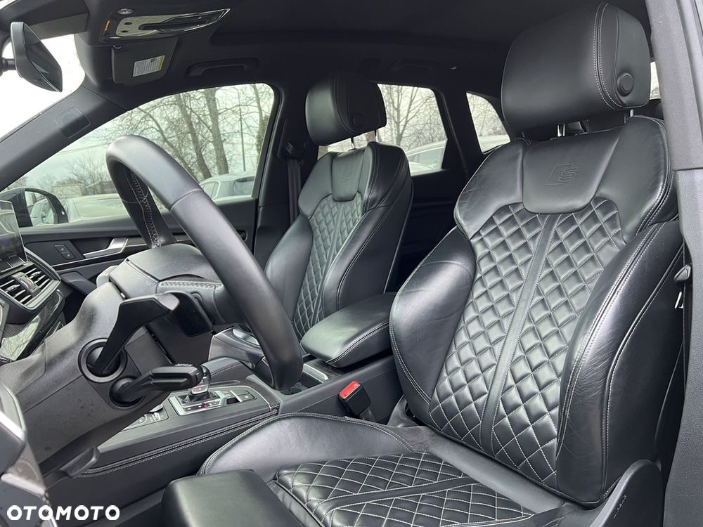Audi SQ5 - 11