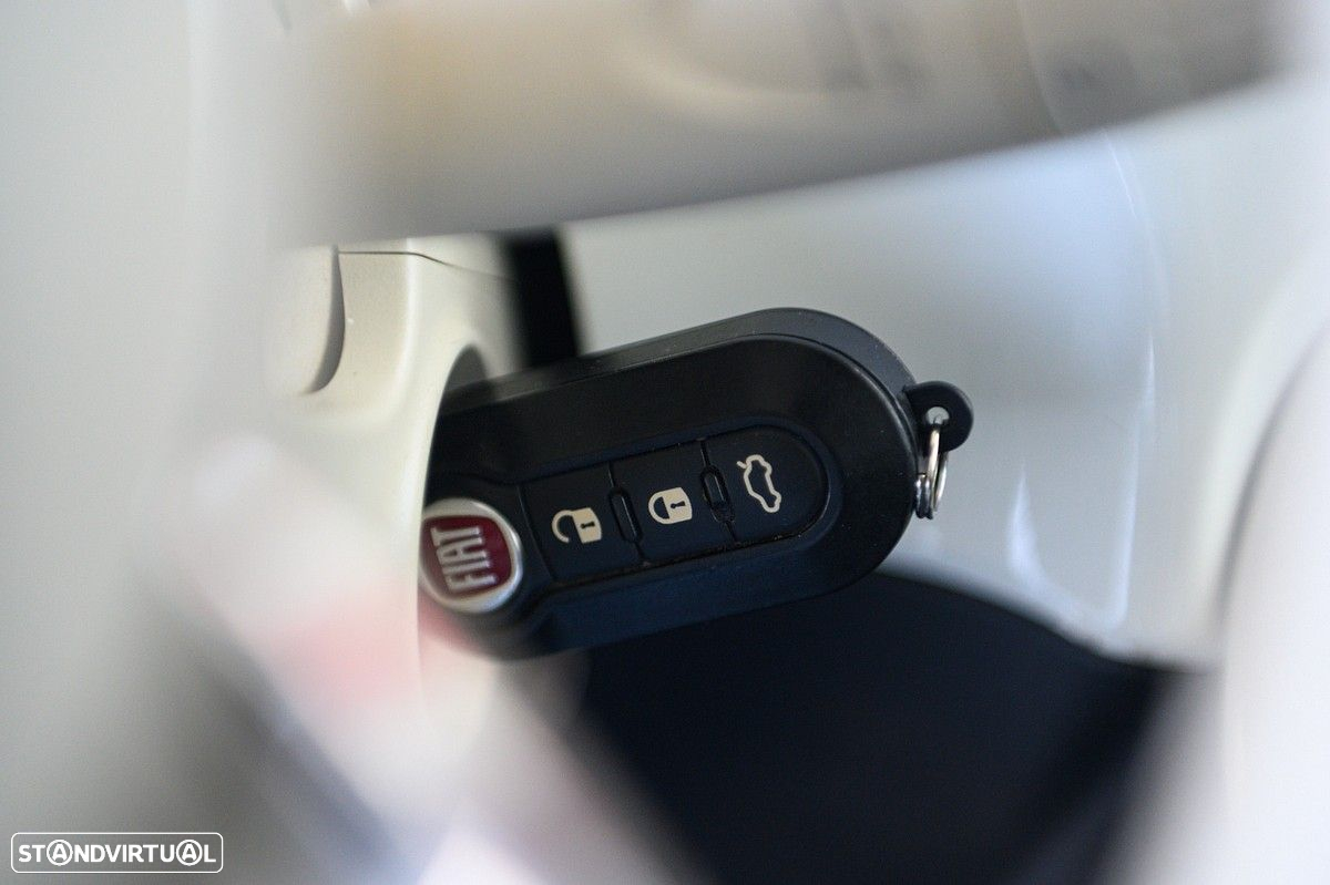 Fiat 500 1.0 Hybrid Lounge - 41