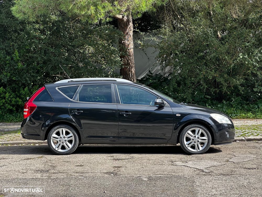 Kia Ceed SW 1.6 CRDi LX - 3