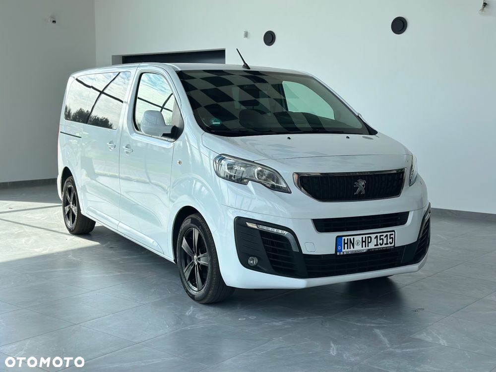 Peugeot Traveller - 4