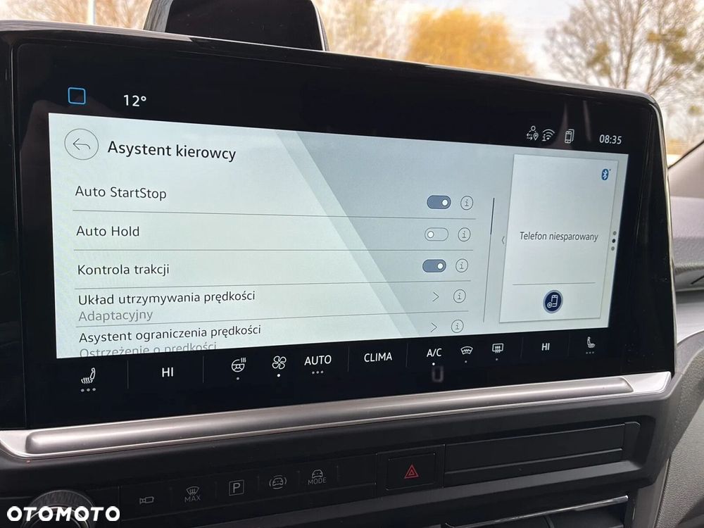 Volkswagen Caravelle - 28